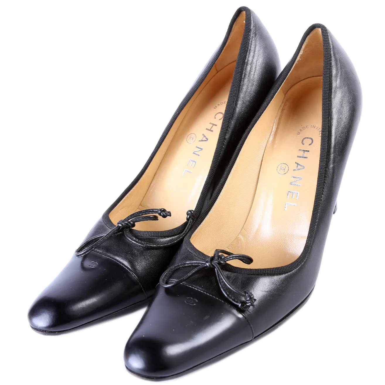 CC Pointed Toe Leather Pumps Size 39