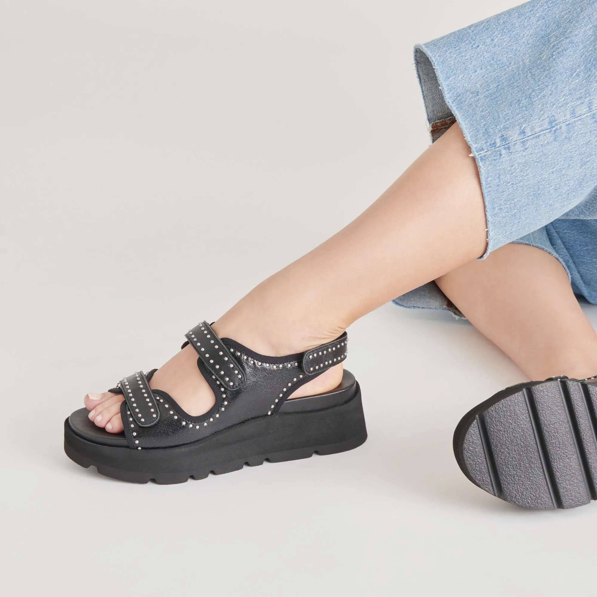 DUBAI STUD SANDALS MIDNIGHT CRINKLE PATENT