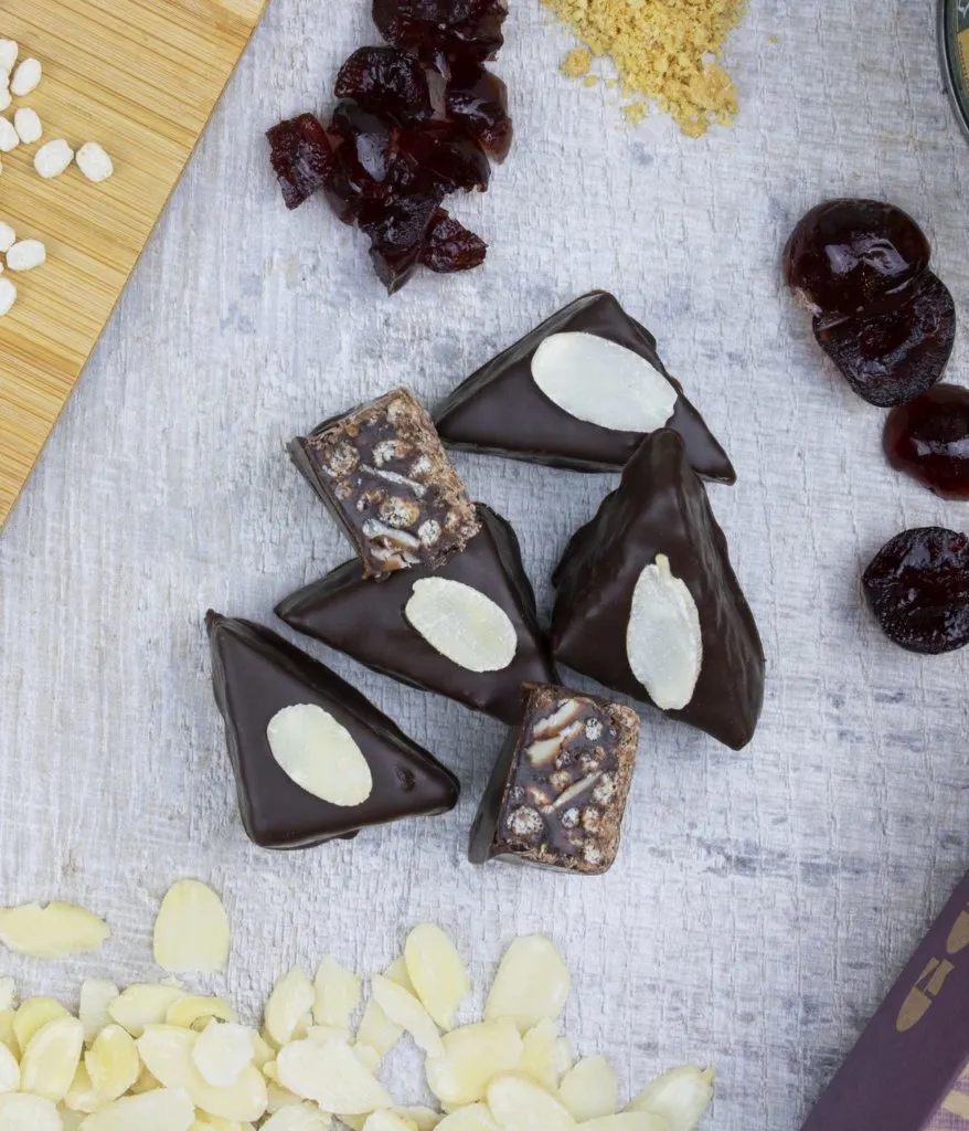 Goupie Sharers Cherry & Almond Chocolate Confection 180g